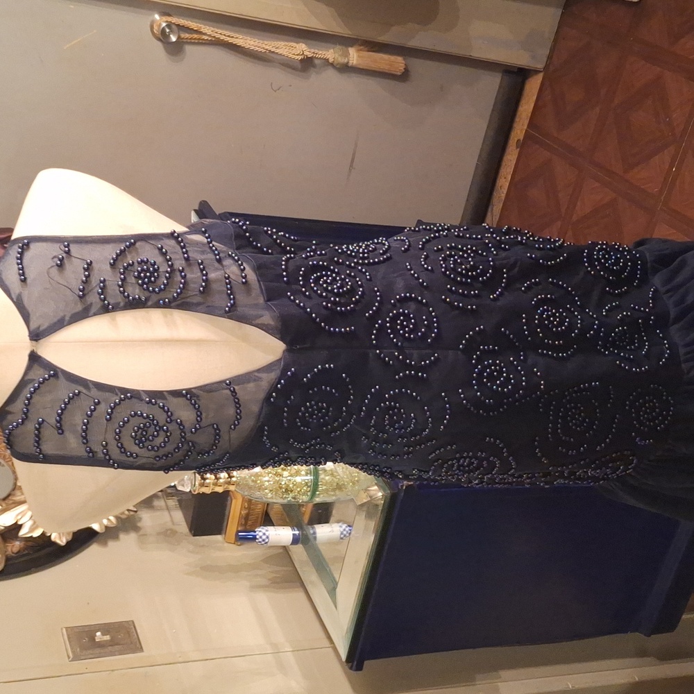 Navy blue beaded gown - Picture 6 of 9